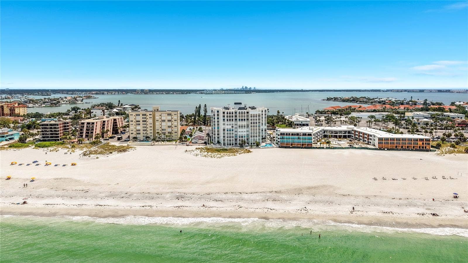 4950 GULF BOULEVARD, #903, St Pete Beach, FL 33706 4950 GULF BOULEVARD, #903, St Pete Beach, FL 33706