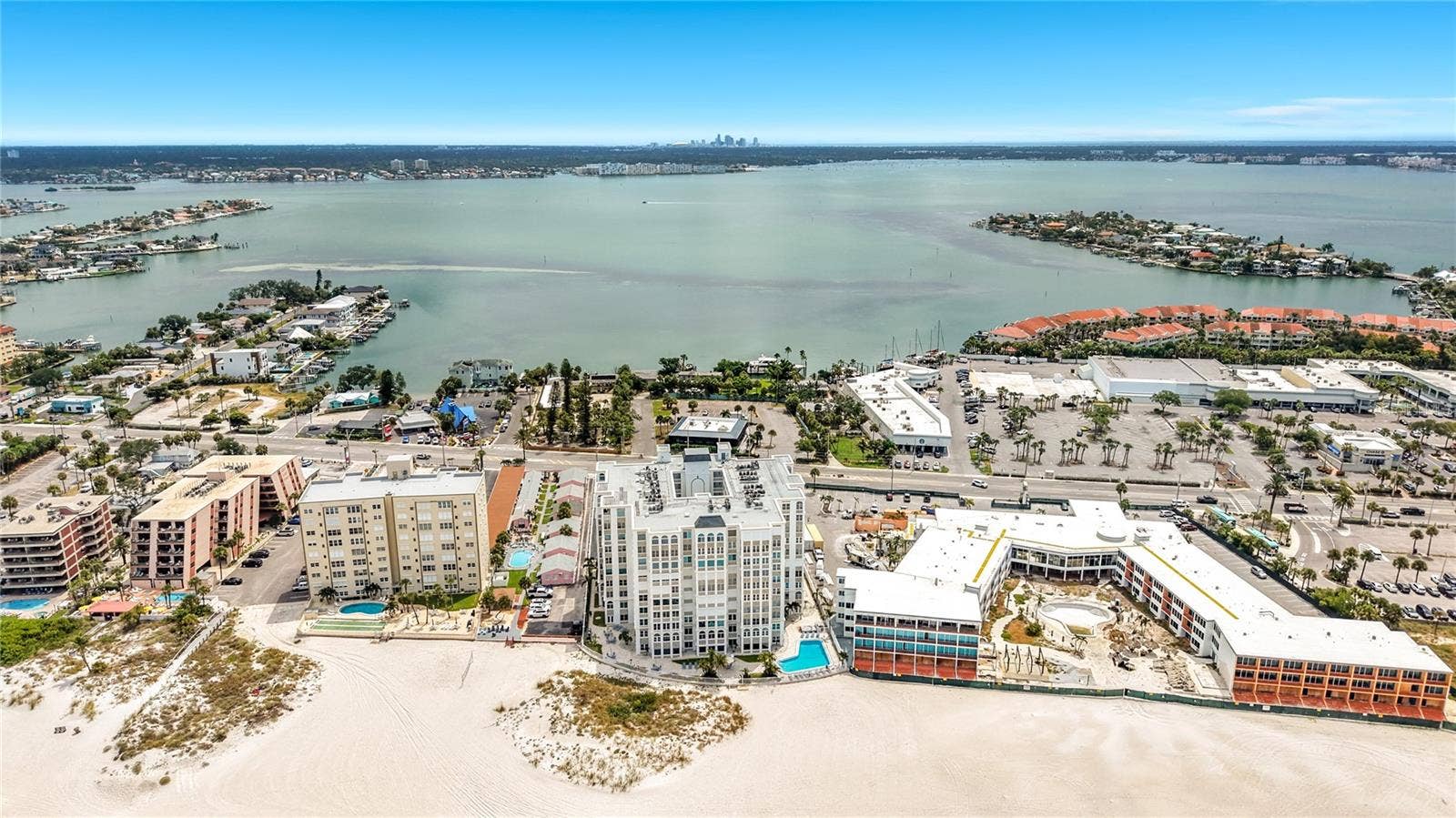 4950 GULF BOULEVARD, #903, St Pete Beach, FL 33706 4950 GULF BOULEVARD, #903, St Pete Beach, FL 33706