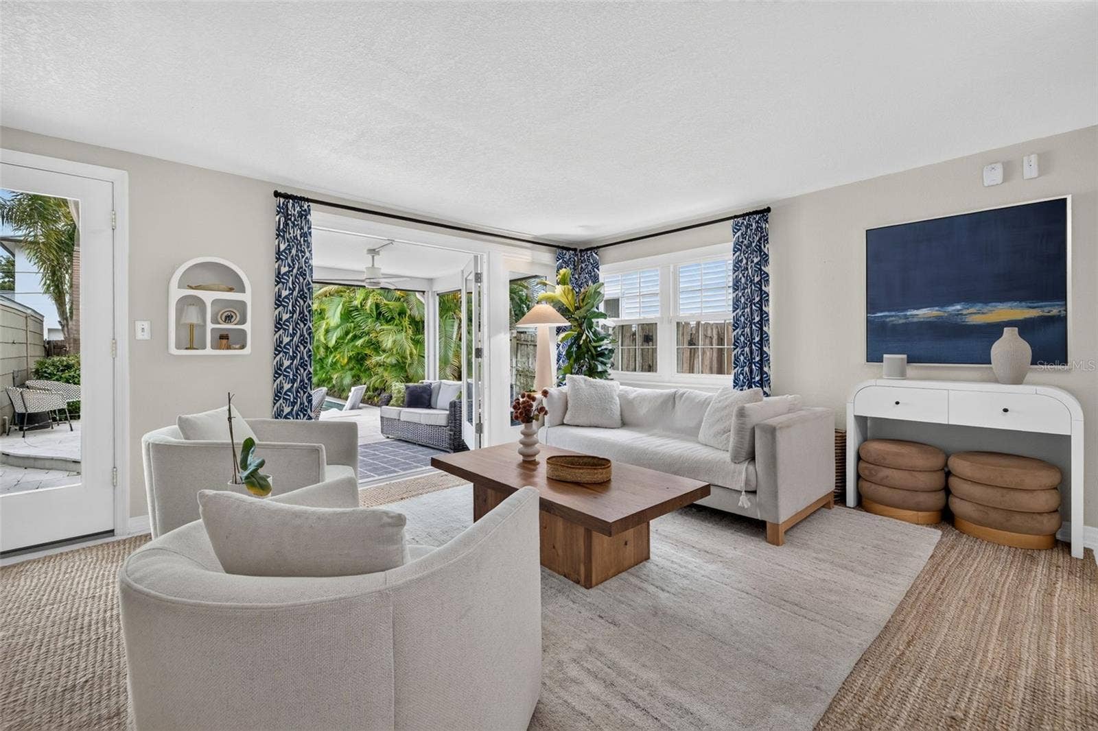 118 26TH AVENUE N, St Petersburg, FL 33704 118 26TH AVENUE N, St Petersburg, FL 33704