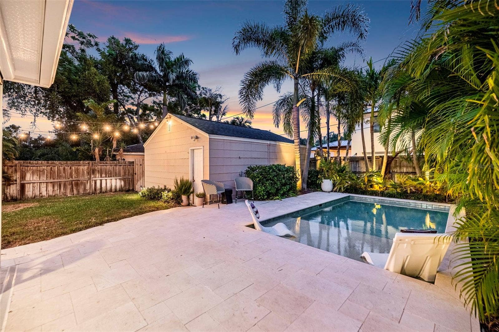 118 26TH AVENUE N, St Petersburg, FL 33704 118 26TH AVENUE N, St Petersburg, FL 33704