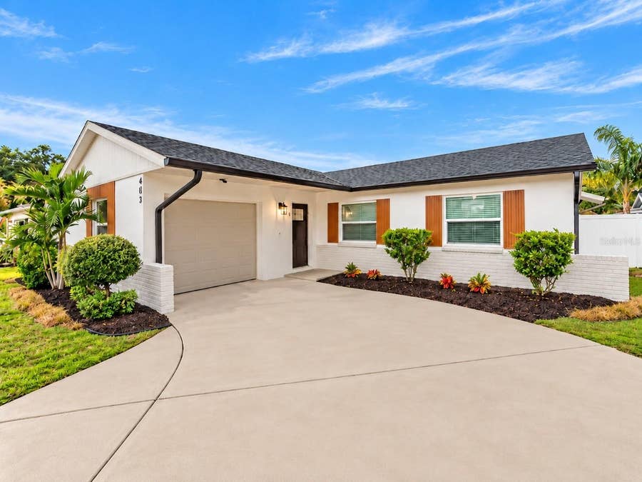 Property photo for 403 EVERGREEN DRIVE, Oldsmar, FL