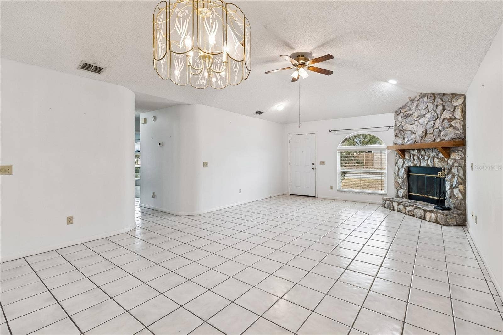 23227 CLUB VILLAS DRIVE, #38, Land O Lakes, FL 34639 23227 CLUB VILLAS DRIVE, #38, Land O Lakes, FL 34639