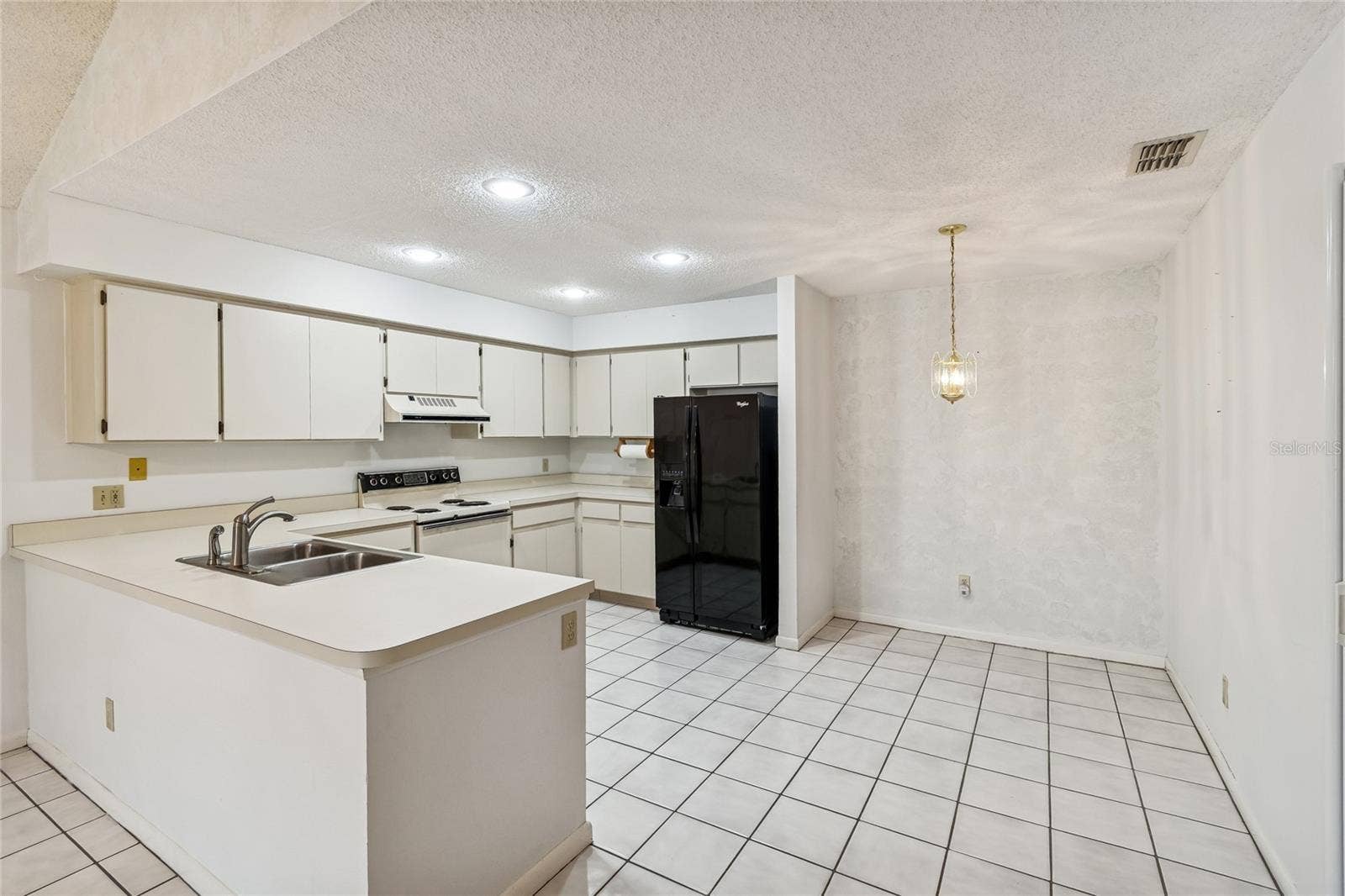 23227 CLUB VILLAS DRIVE, #38, Land O Lakes, FL 34639 23227 CLUB VILLAS DRIVE, #38, Land O Lakes, FL 34639