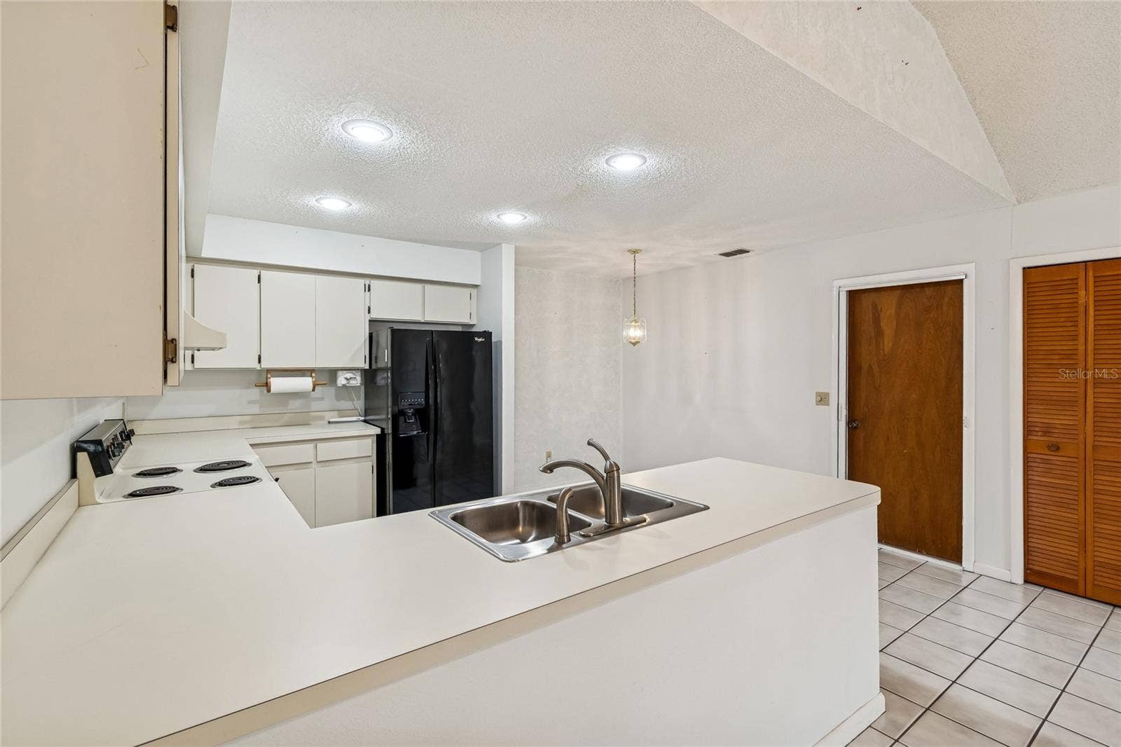 23227 CLUB VILLAS DRIVE, #38, Land O Lakes, FL 34639 23227 CLUB VILLAS DRIVE, #38, Land O Lakes, FL 34639