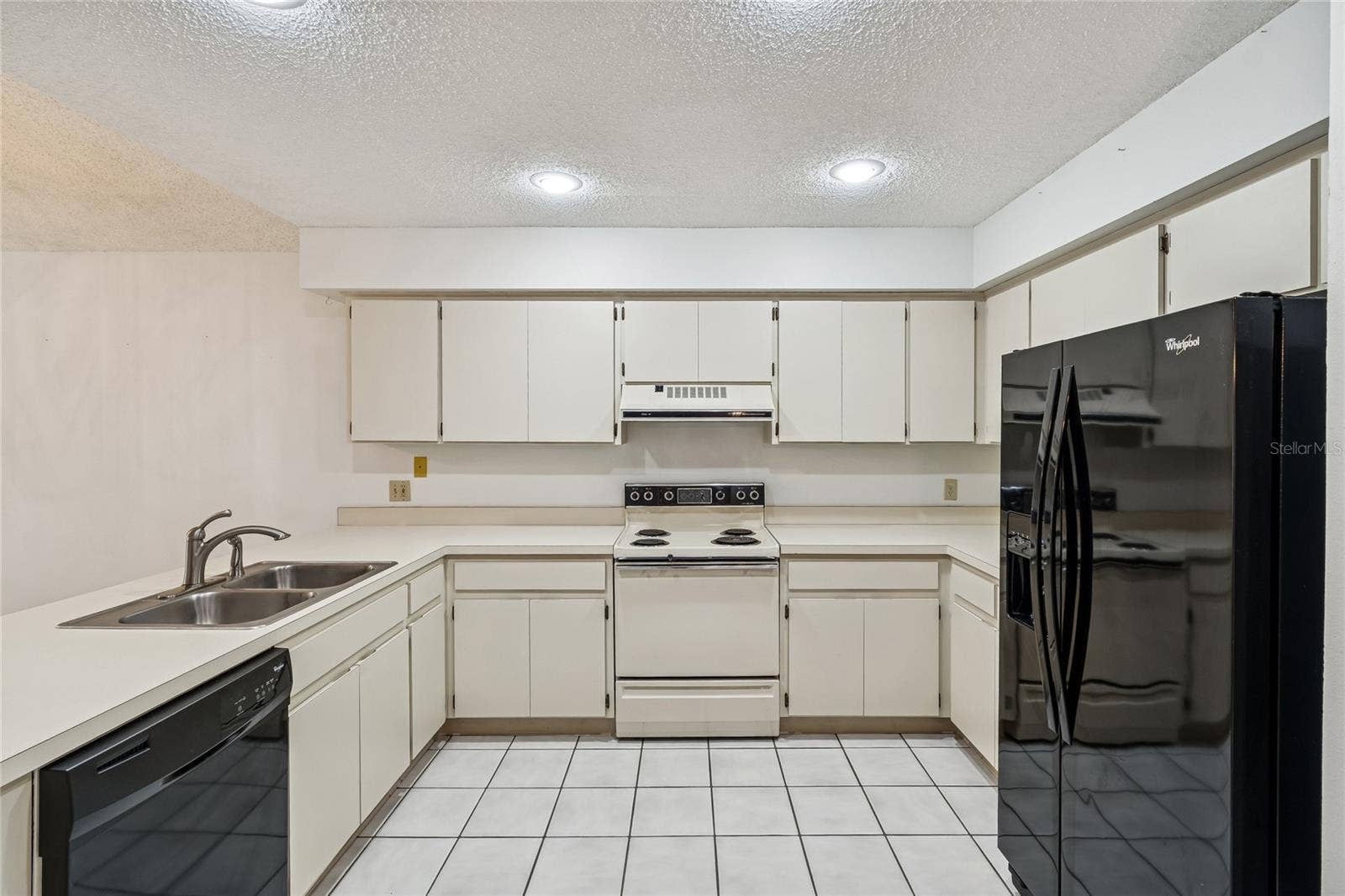 23227 CLUB VILLAS DRIVE, #38, Land O Lakes, FL 34639 23227 CLUB VILLAS DRIVE, #38, Land O Lakes, FL 34639