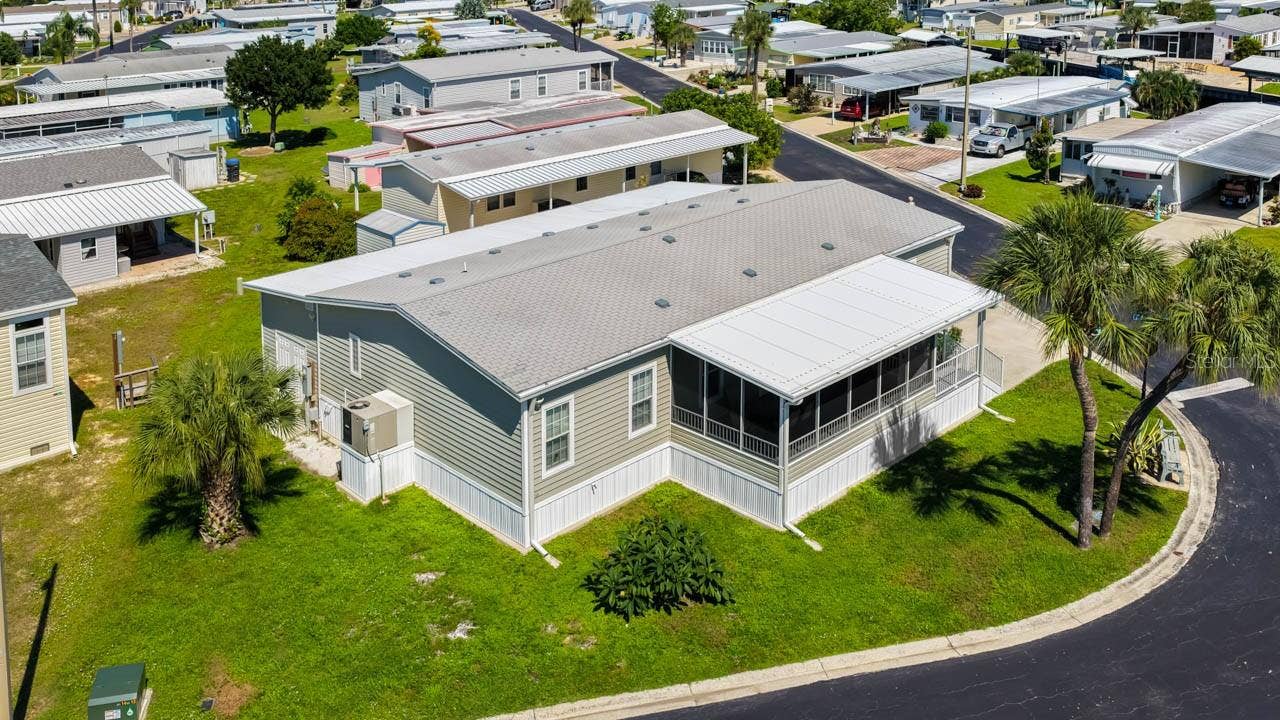 102 E SAINT LUCIA LOOP, Apollo Beach, FL 33572 102 E SAINT LUCIA LOOP, Apollo Beach, FL 33572