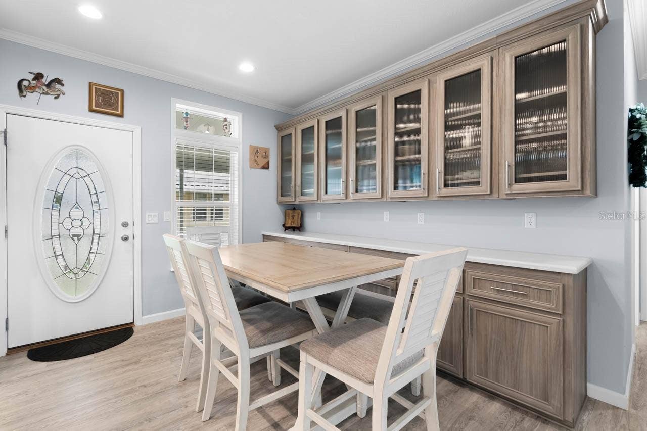 102 E SAINT LUCIA LOOP, Apollo Beach, FL 33572 102 E SAINT LUCIA LOOP, Apollo Beach, FL 33572