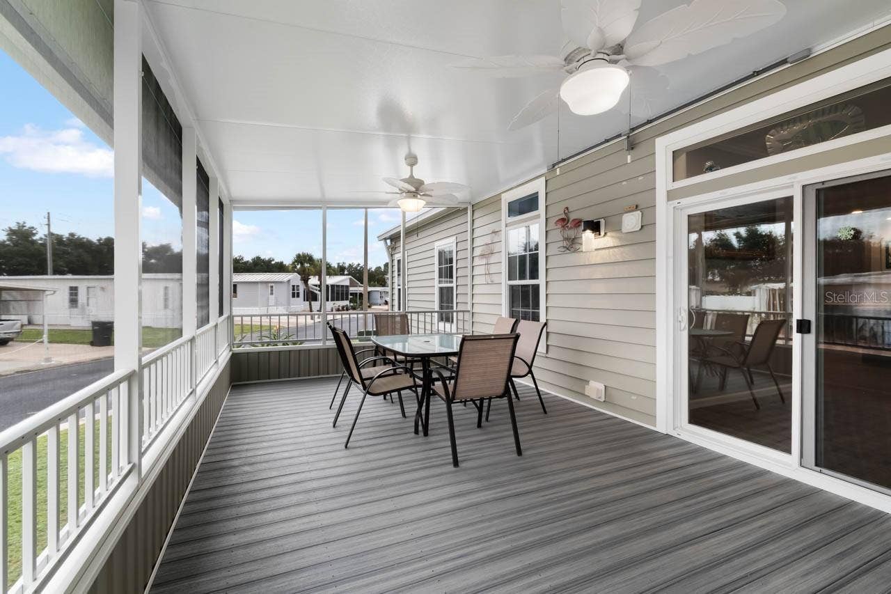 102 E SAINT LUCIA LOOP, Apollo Beach, FL 33572 Lanai