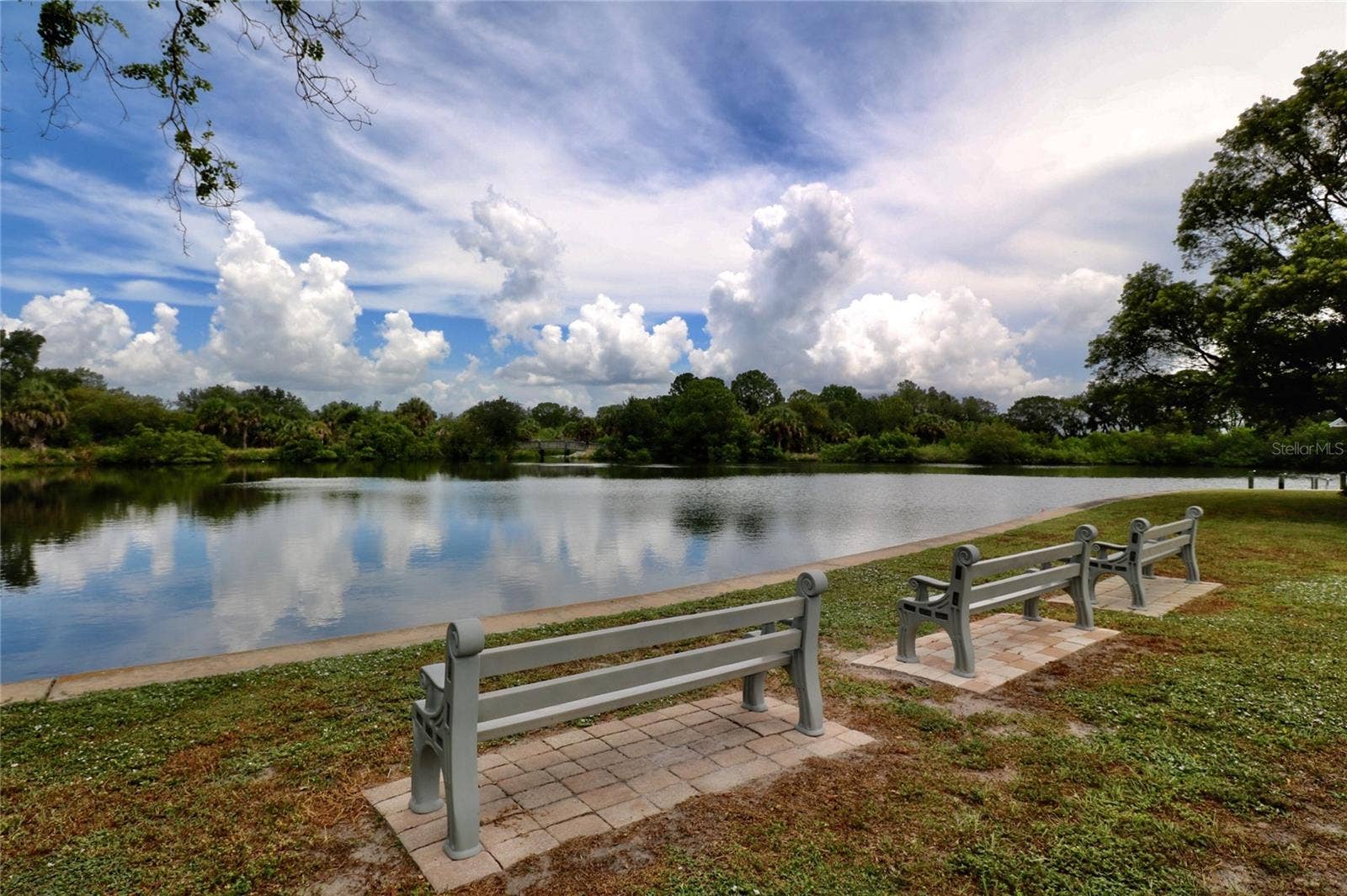 102 E SAINT LUCIA LOOP, Apollo Beach, FL 33572 102 E SAINT LUCIA LOOP, Apollo Beach, FL 33572