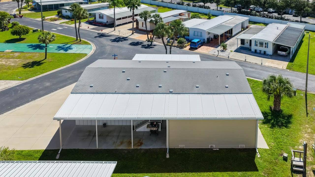 102 E SAINT LUCIA LOOP, Apollo Beach, FL 33572 102 E SAINT LUCIA LOOP, Apollo Beach, FL 33572