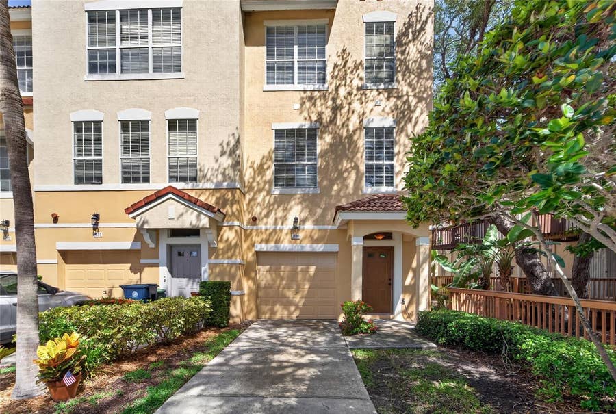 Property photo for 3186 BAYSHORE OAKS DRIVE, Tampa, FL