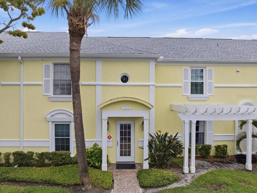 Property photo for 111 SEAHORSE DRIVE SE, #B, St Petersburg, FL