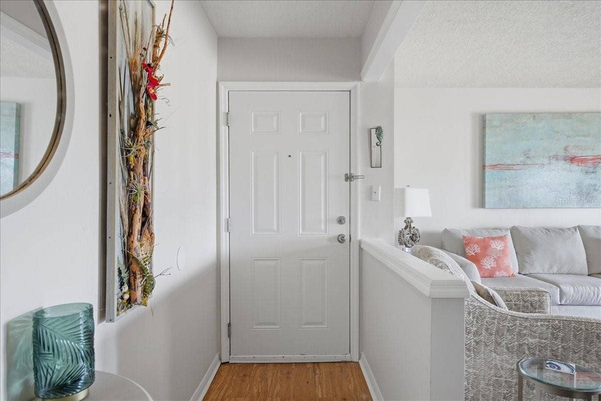 111 SEAHORSE DRIVE SE, #B, St Petersburg, FL 33705 111 SEAHORSE DRIVE SE, #B, St Petersburg, FL 33705