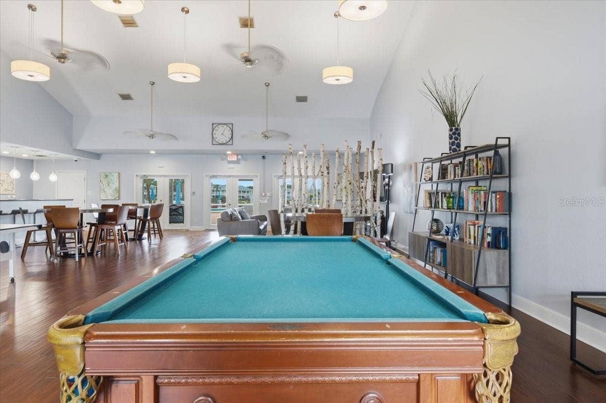 111 SEAHORSE DRIVE SE, #B, St Petersburg, FL 33705 111 SEAHORSE DRIVE SE, #B, St Petersburg, FL 33705