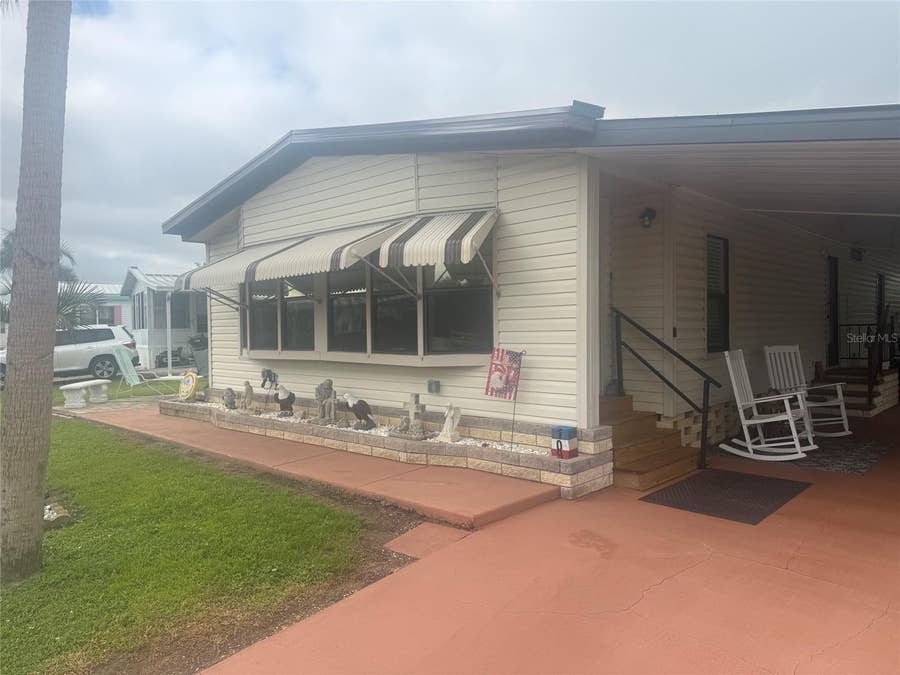 Property photo for 109 N SAINT THOMAS CIRCLE, Apollo Beach, FL