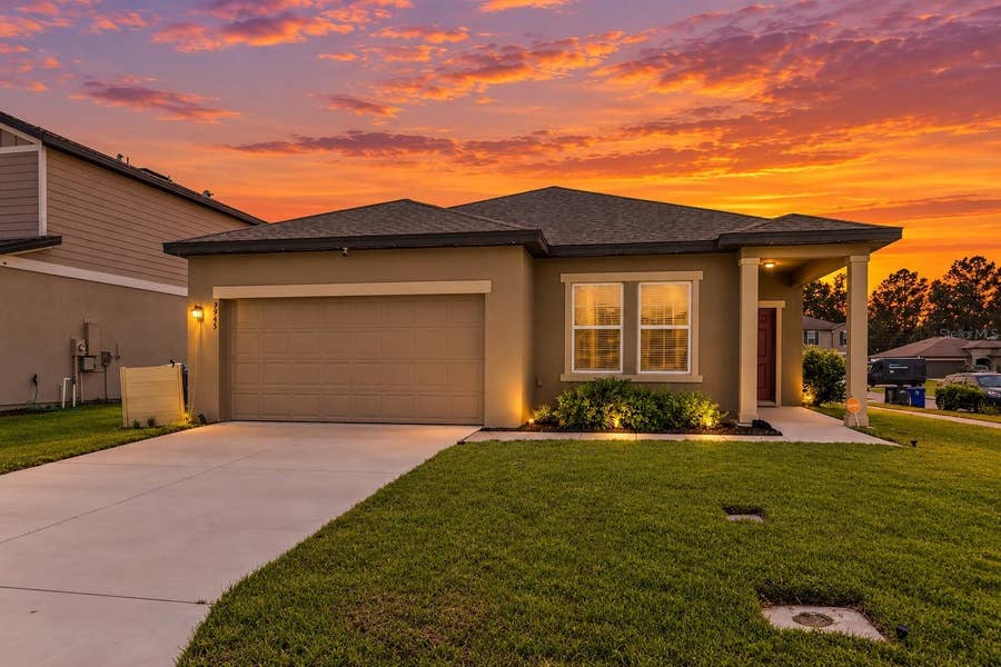 Property photo for 3945 SPRUCE CREEK DR, Lakeland, FL