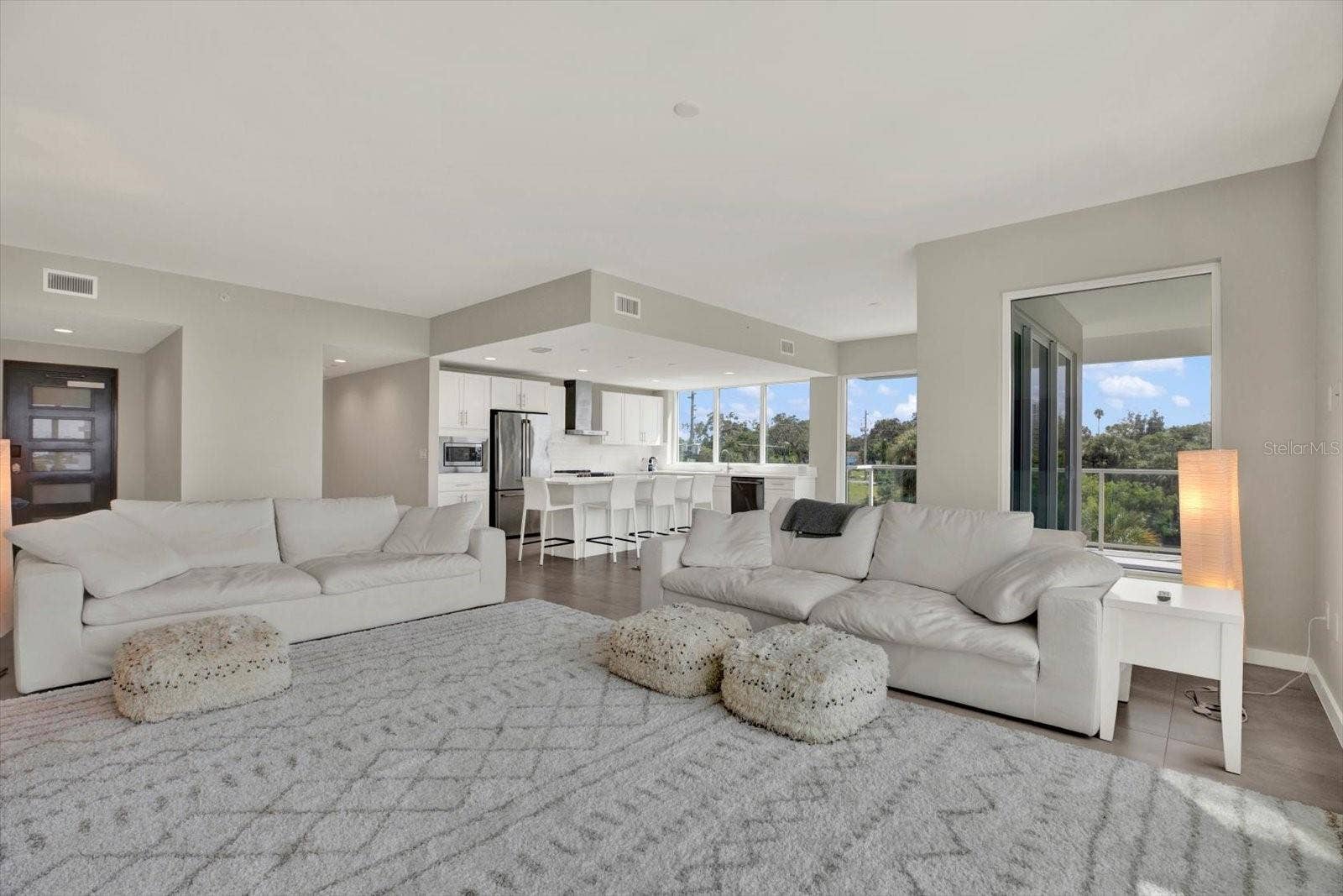 900 N OSCEOLA AVENUE AVENUE, #401, Clearwater, FL 33755