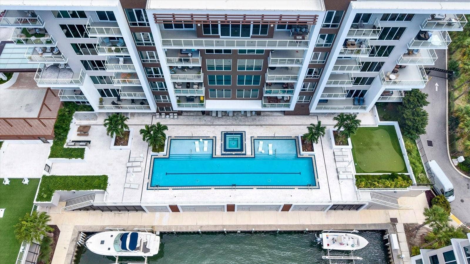 900 N OSCEOLA AVENUE AVENUE, #401, Clearwater, FL 33755