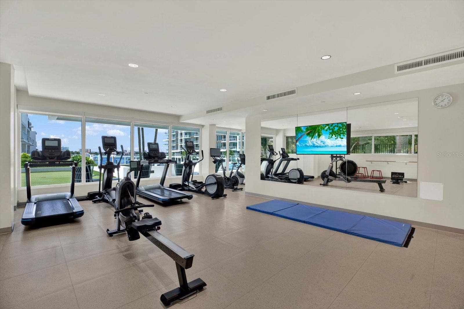 900 N OSCEOLA AVENUE AVENUE, #401, Clearwater, FL 33755