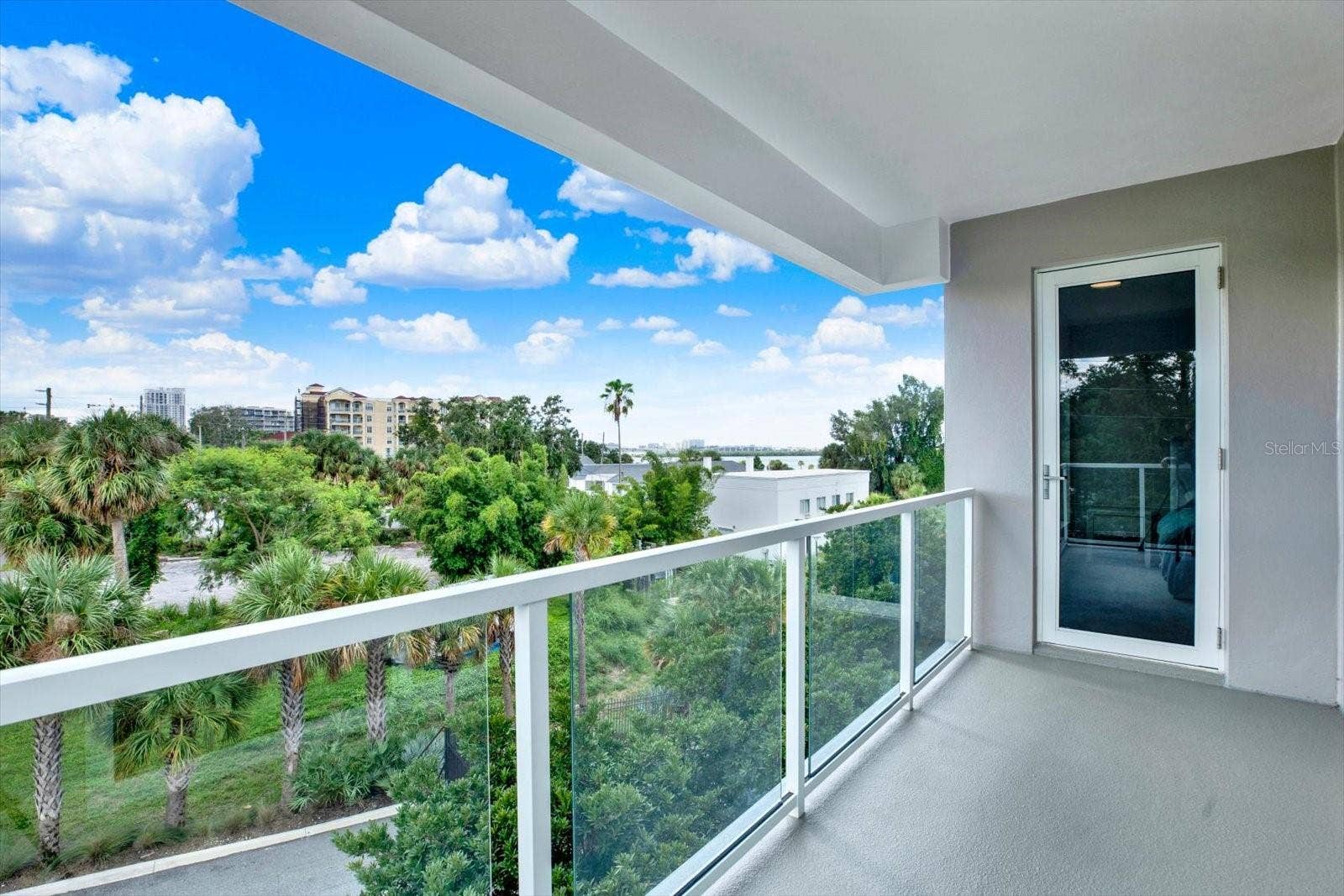 900 N OSCEOLA AVENUE AVENUE, #401, Clearwater, FL 33755