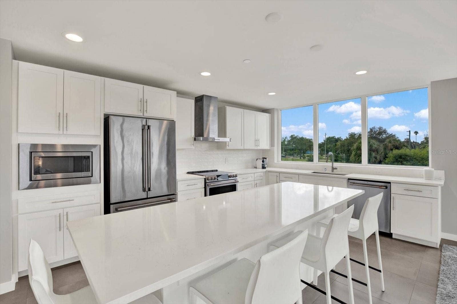 900 N OSCEOLA AVENUE AVENUE, #401, Clearwater, FL 33755