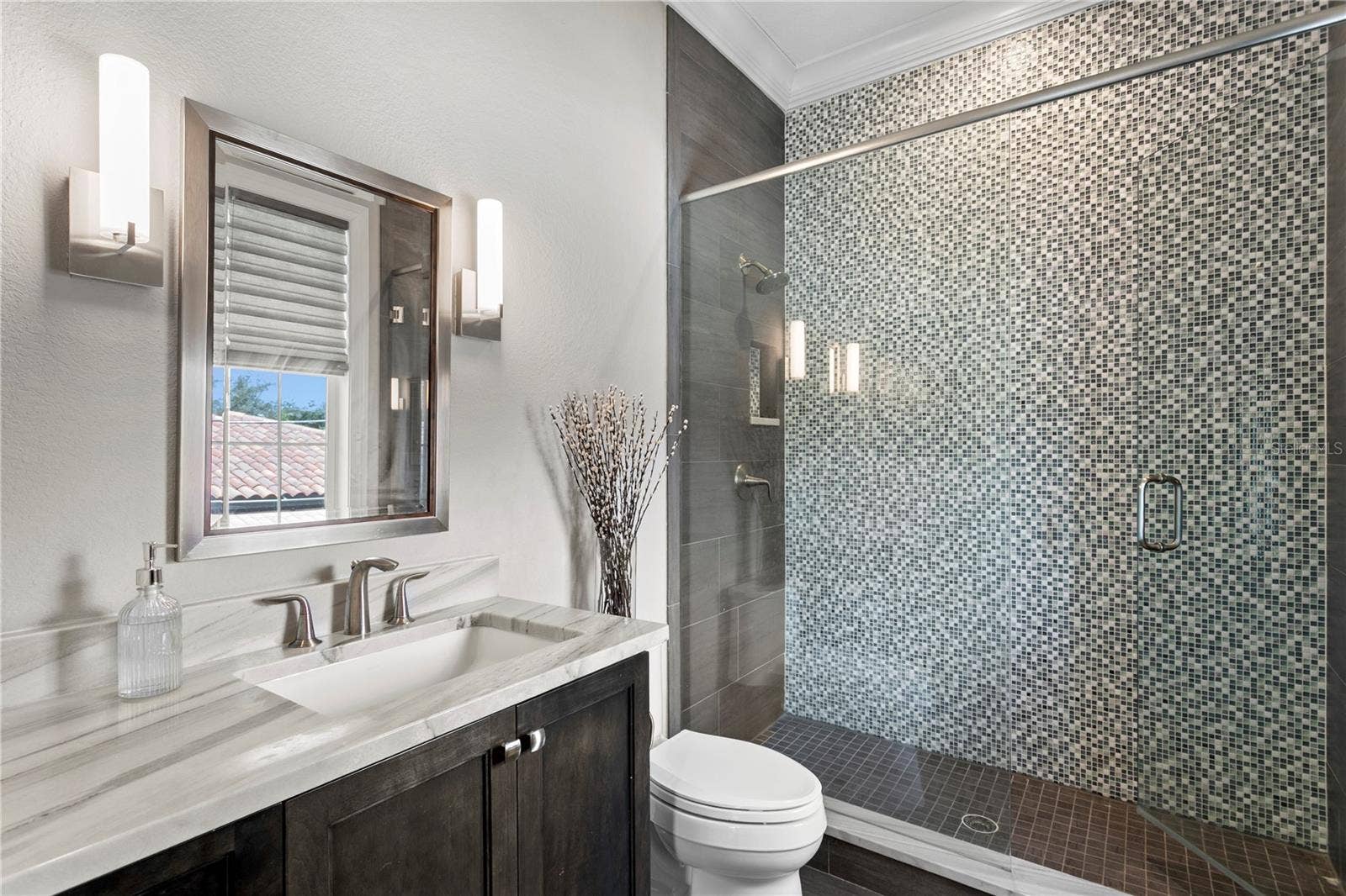 524 BEACH DRIVE NE, St Petersburg, FL 33701 524 BEACH DRIVE NE, St Petersburg, FL 33701