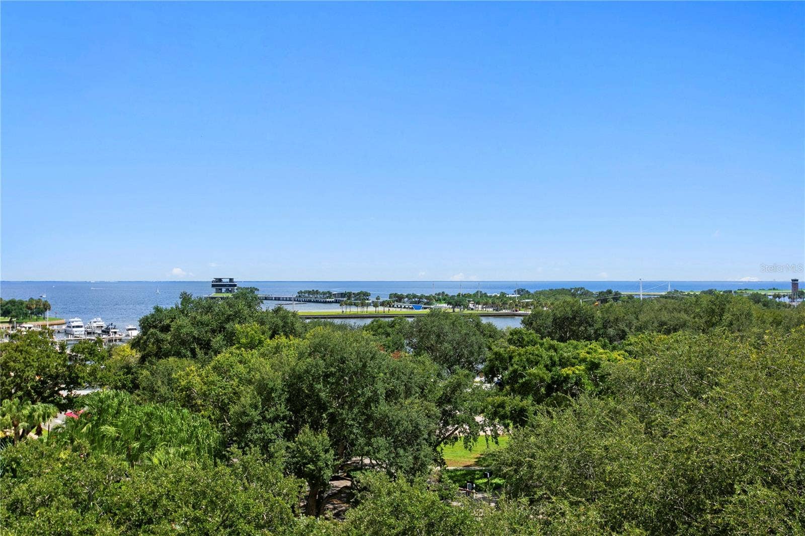 524 BEACH DRIVE NE, St Petersburg, FL 33701 Amazing view!