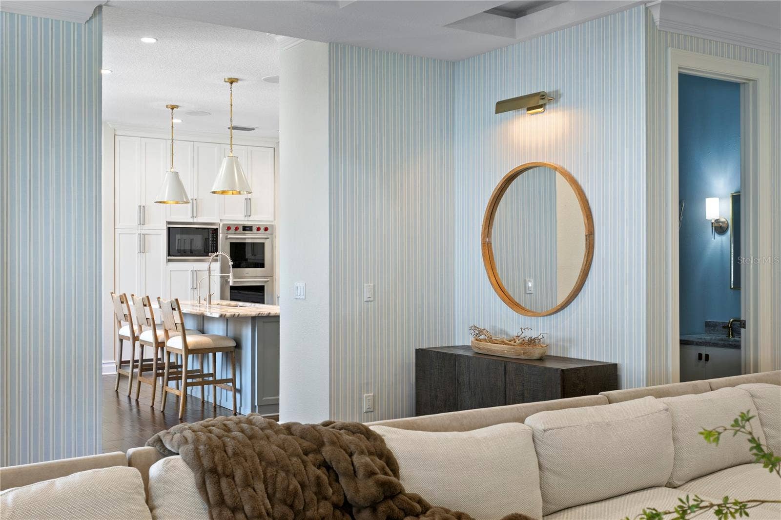 524 BEACH DRIVE NE, St Petersburg, FL 33701 524 BEACH DRIVE NE, St Petersburg, FL 33701