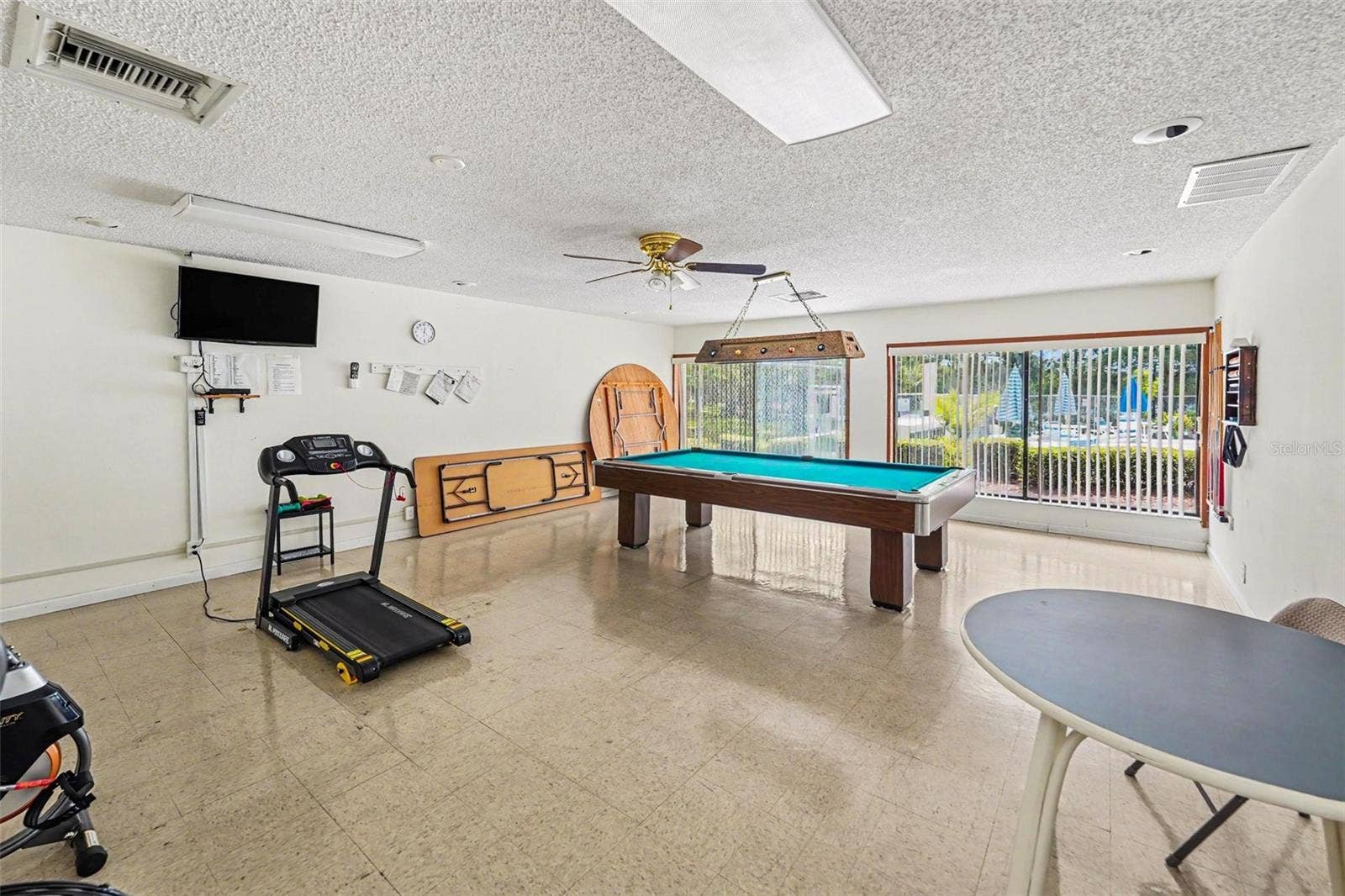 2525 ROYAL PINES CIR, #26H, Clearwater, FL 33763