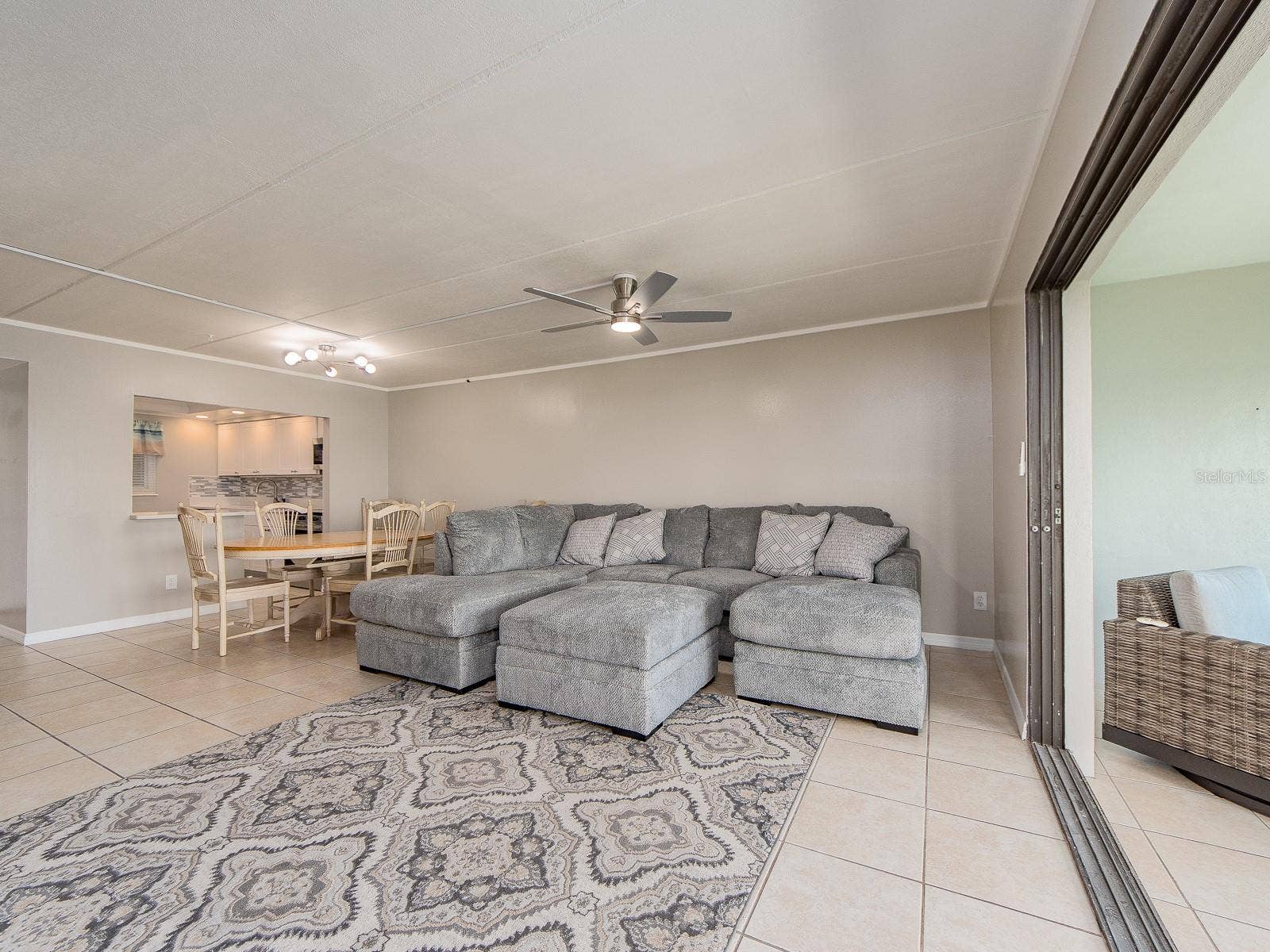 868 BAYWAY BOULEVARD, #208, Clearwater, FL 33767 868 BAYWAY BOULEVARD, #208, Clearwater, FL 33767