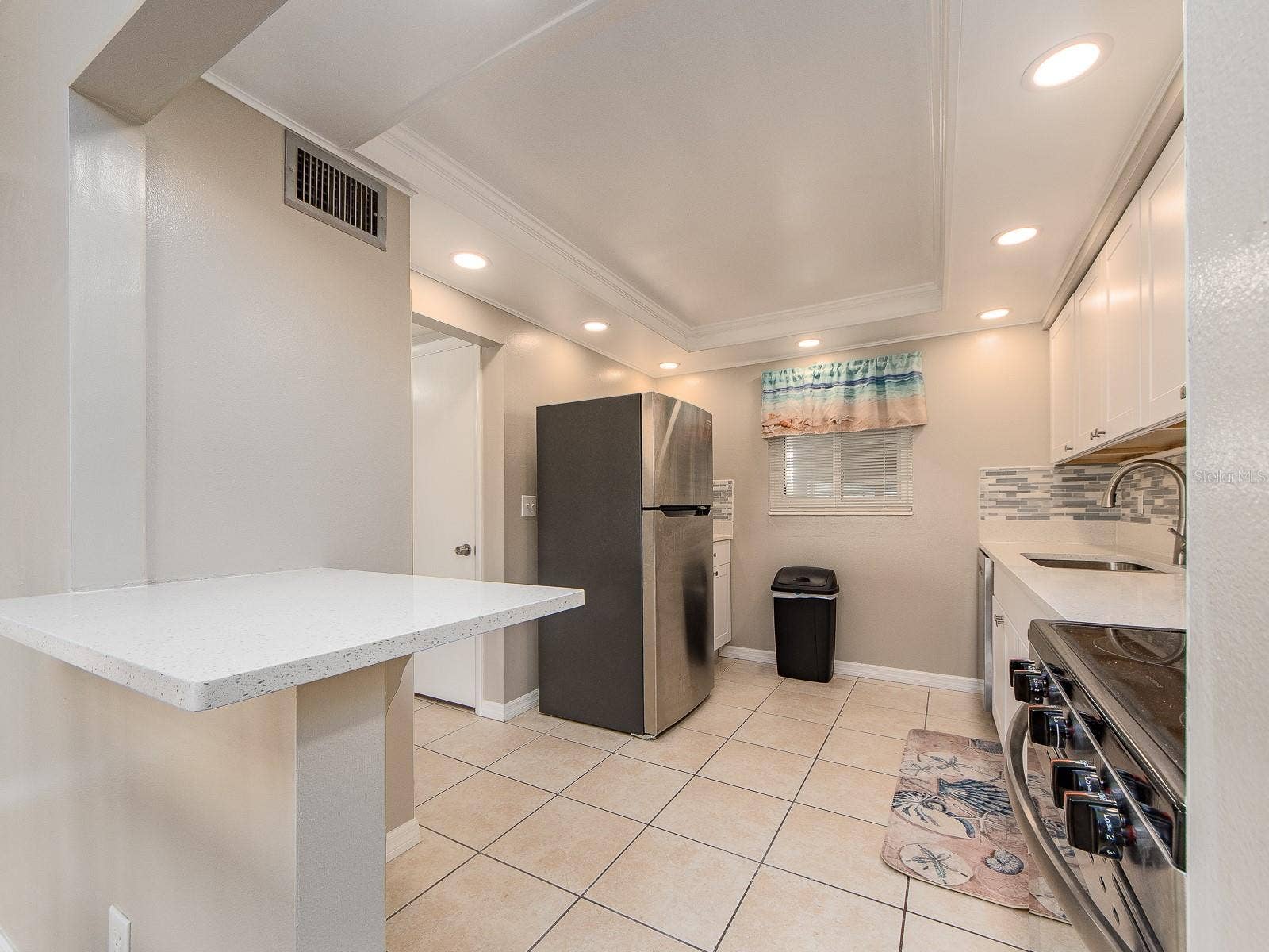 868 BAYWAY BOULEVARD, #208, Clearwater, FL 33767 868 BAYWAY BOULEVARD, #208, Clearwater, FL 33767