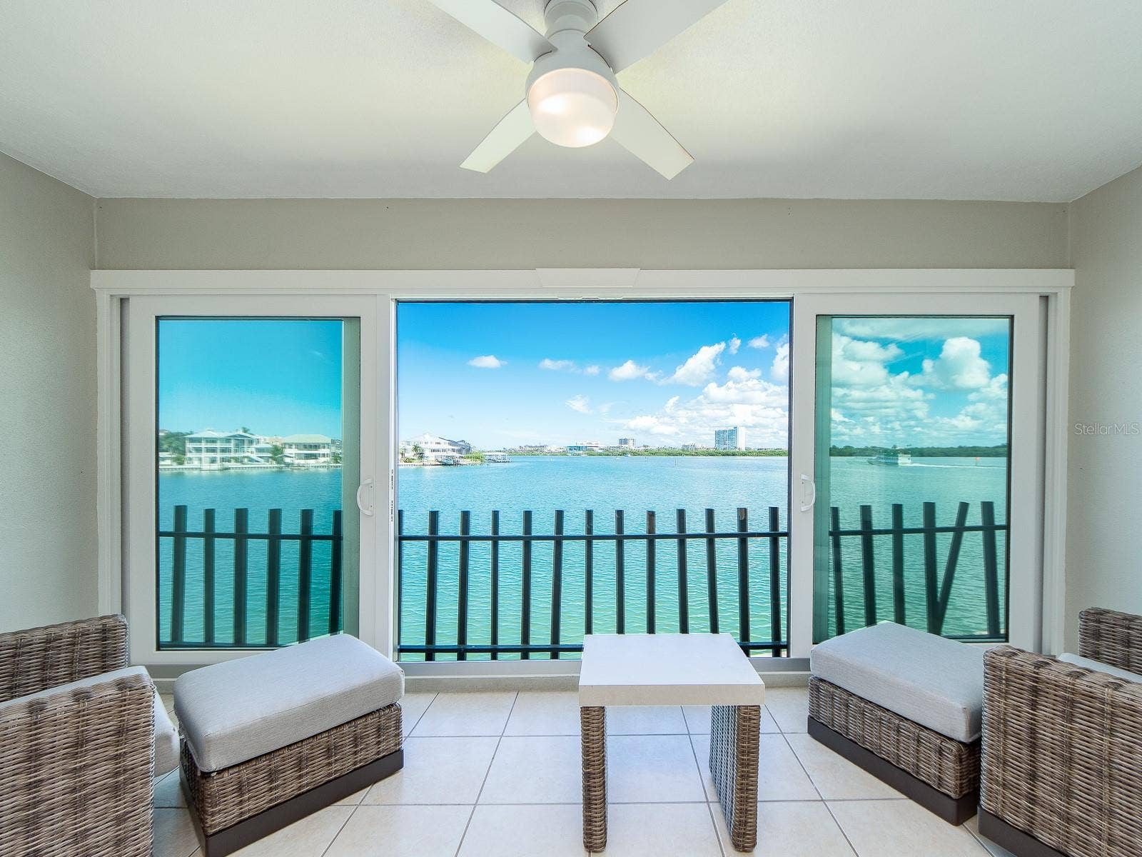 868 BAYWAY BOULEVARD, #208, Clearwater, FL 33767 868 BAYWAY BOULEVARD, #208, Clearwater, FL 33767
