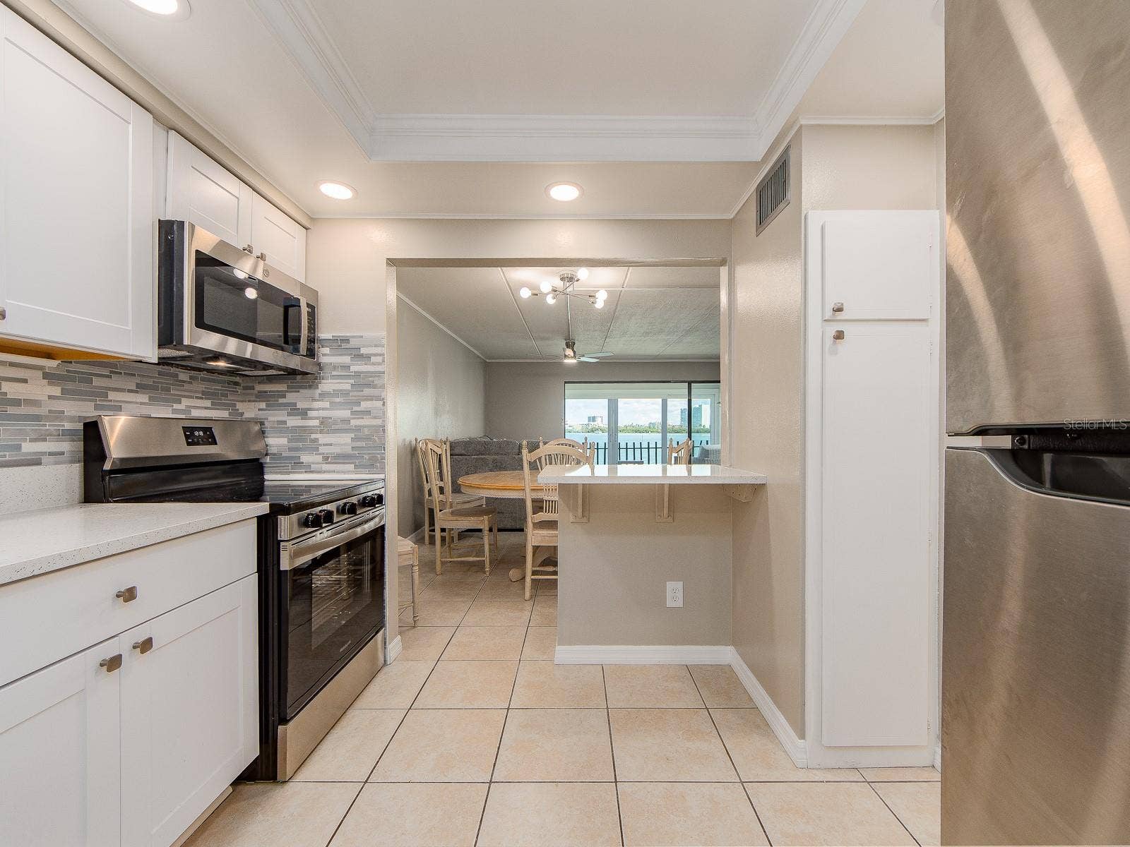 868 BAYWAY BOULEVARD, #208, Clearwater, FL 33767 868 BAYWAY BOULEVARD, #208, Clearwater, FL 33767