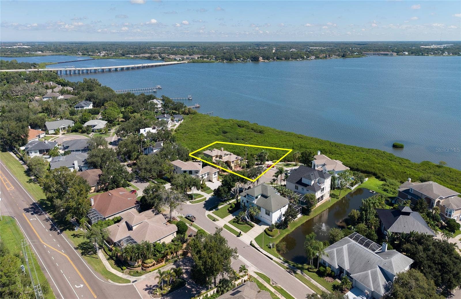 103 ROYAL COURT, Safety Harbor, FL 34695 103 ROYAL COURT, Safety Harbor, FL 34695