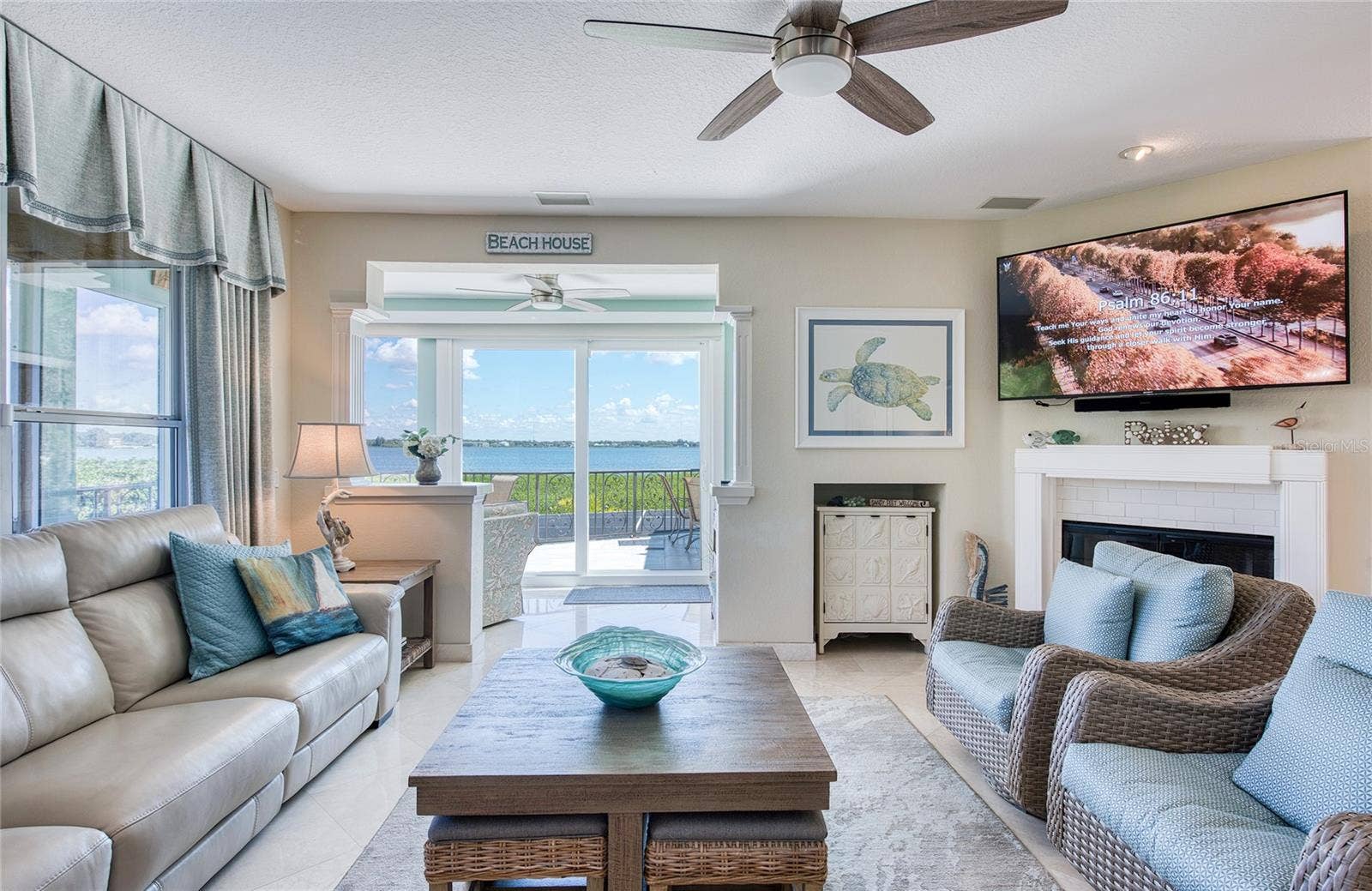 103 ROYAL COURT, Safety Harbor, FL 34695 Living room (2)