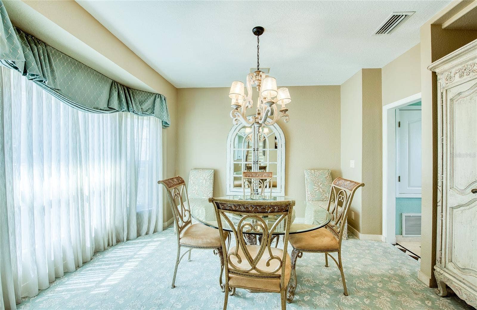 103 ROYAL COURT, Safety Harbor, FL 34695 Dining room (1)