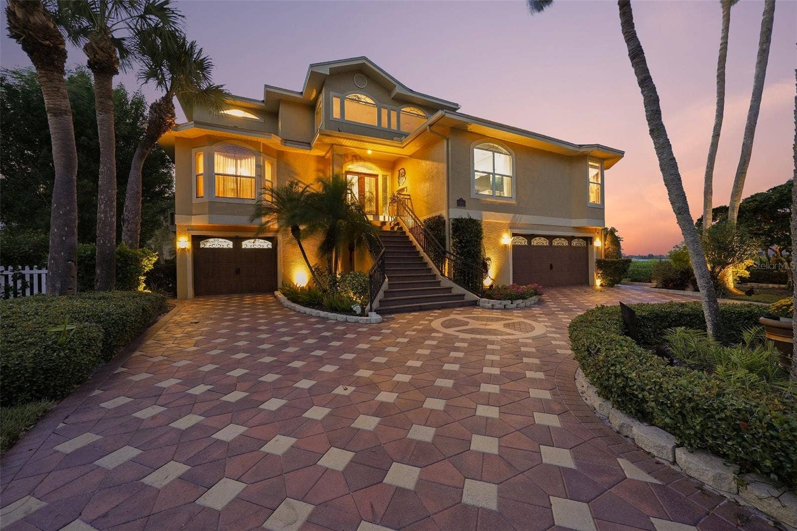 103 ROYAL COURT, Safety Harbor, FL 34695 103 ROYAL COURT, Safety Harbor, FL 34695