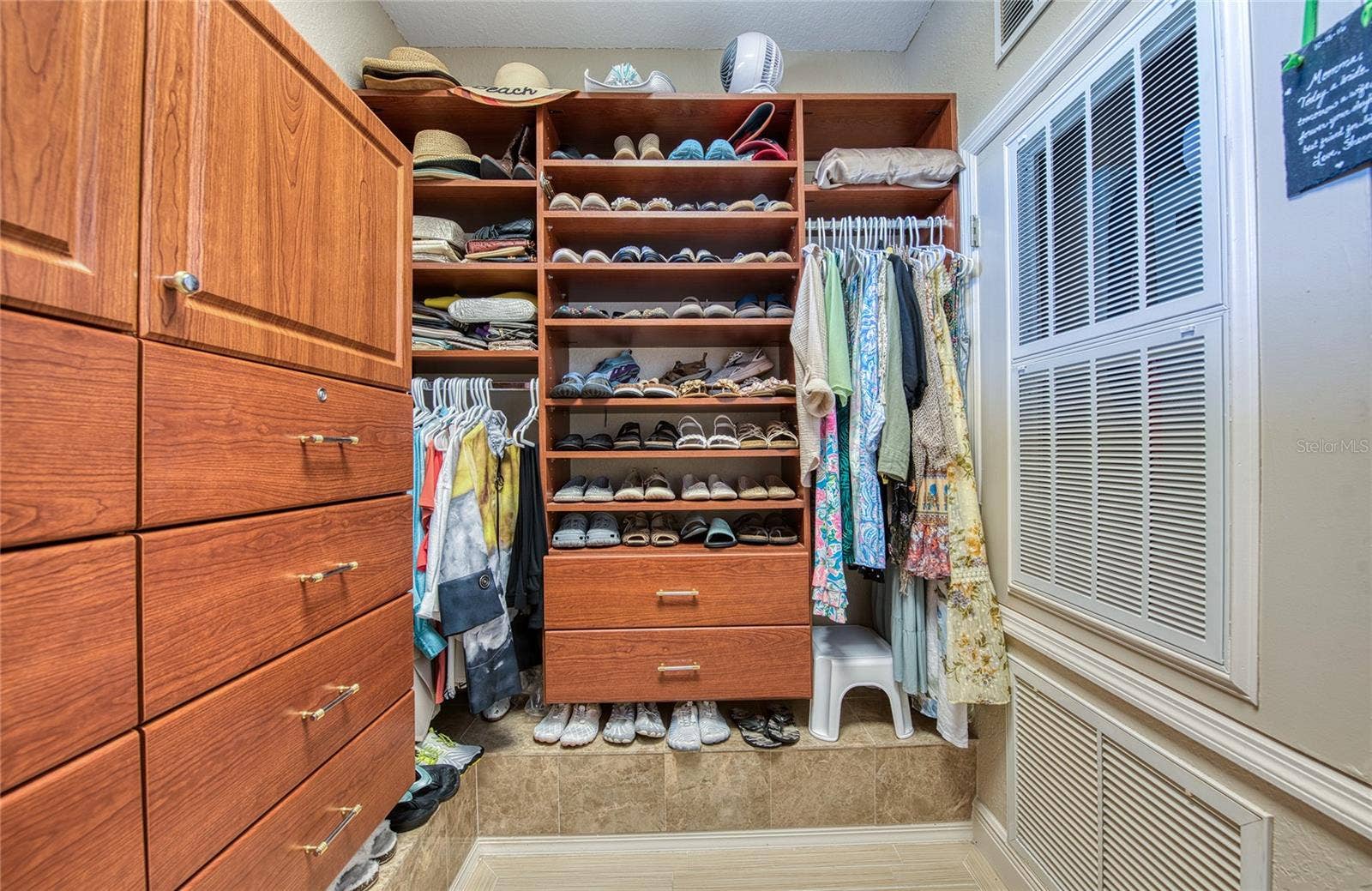 103 ROYAL COURT, Safety Harbor, FL 34695 Master Closet (2)