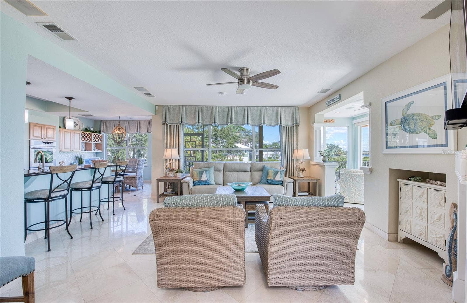 103 ROYAL COURT, Safety Harbor, FL 34695 Living room (4)