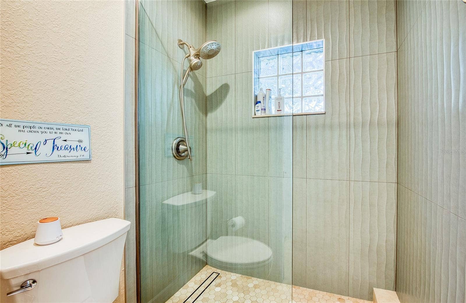 103 ROYAL COURT, Safety Harbor, FL 34695 Bathroom 3 (2)