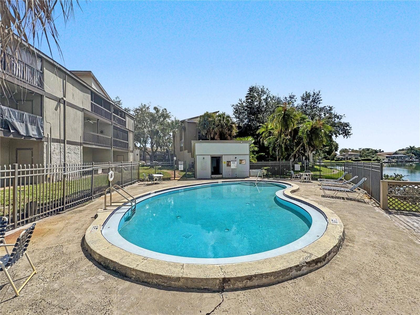 6328 NEWTOWN CIRCLE, #B4, Tampa, FL 33615