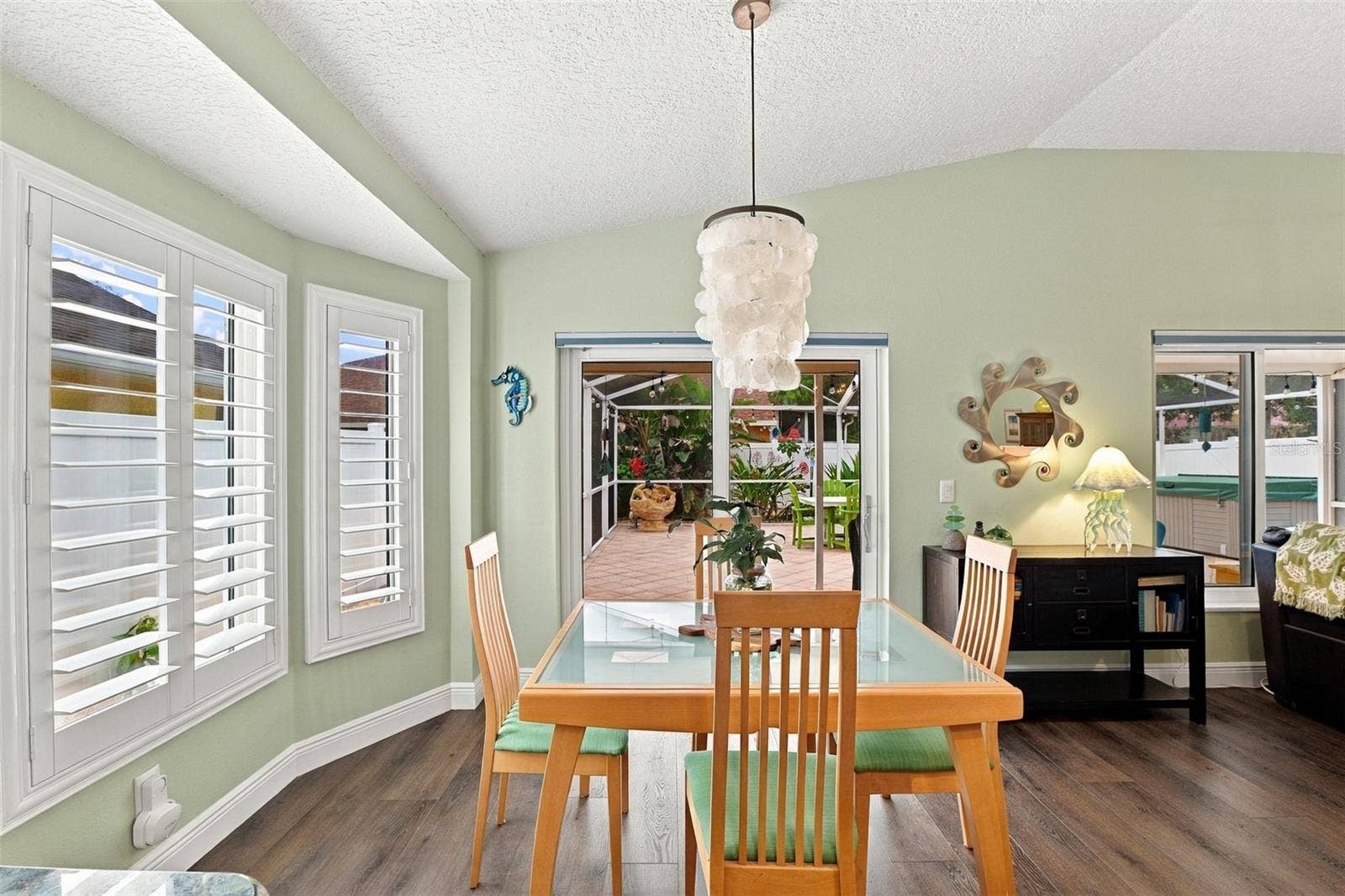 5604 TUGHILL DRIVE, Tampa, FL 33624 5604 TUGHILL DRIVE, Tampa, FL 33624