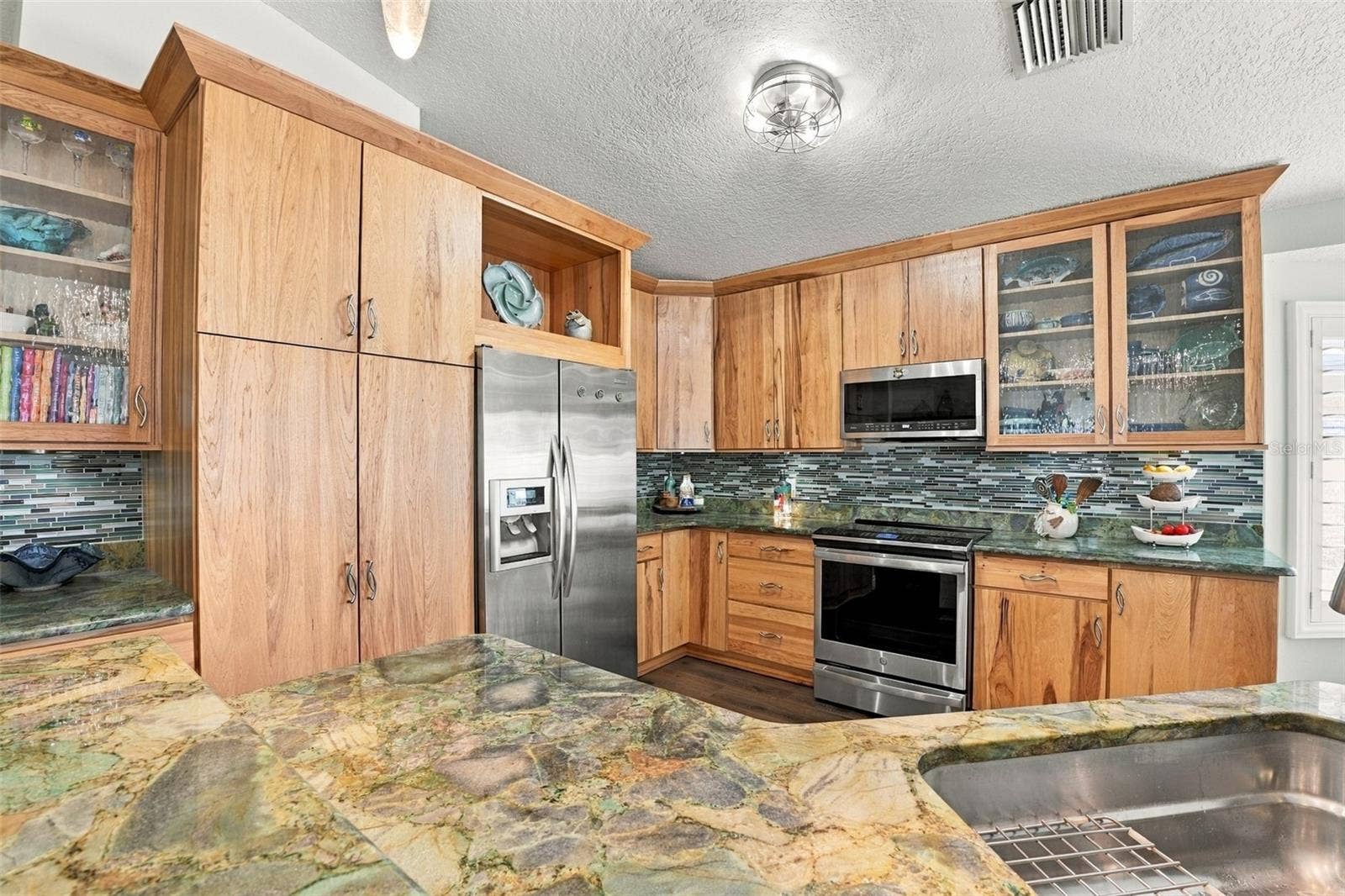 5604 TUGHILL DRIVE, Tampa, FL 33624 5604 TUGHILL DRIVE, Tampa, FL 33624