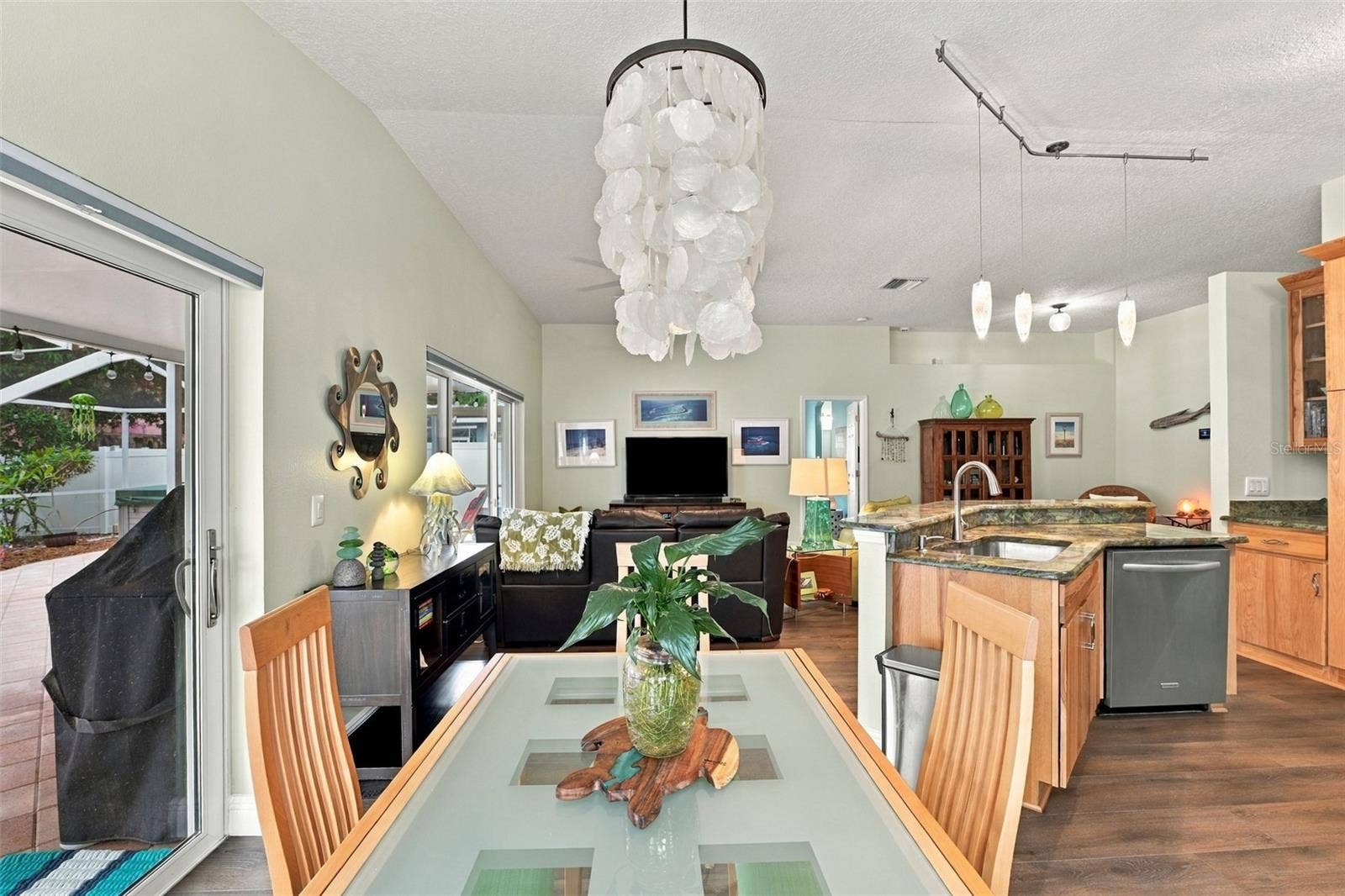 5604 TUGHILL DRIVE, Tampa, FL 33624 5604 TUGHILL DRIVE, Tampa, FL 33624