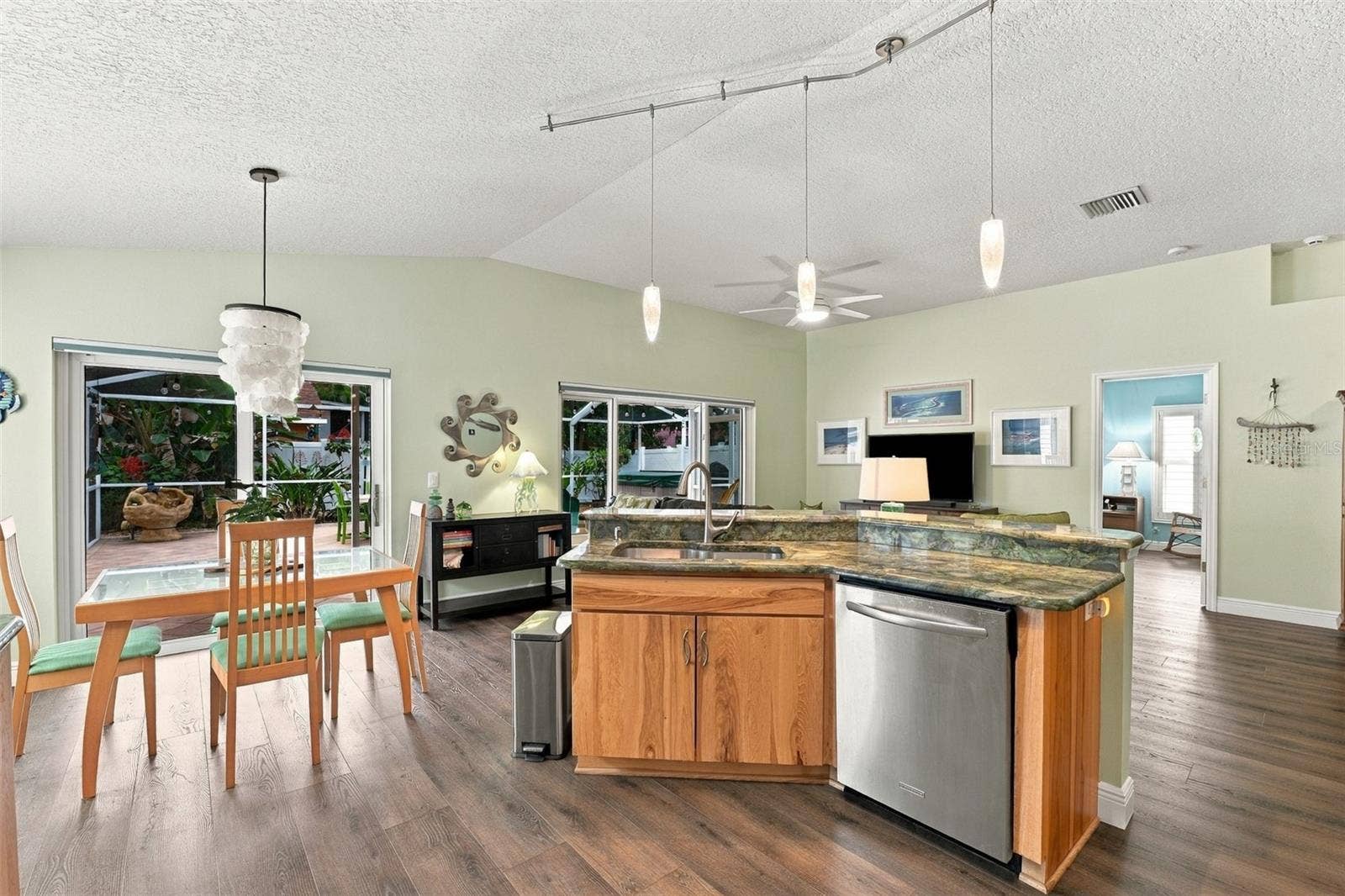 5604 TUGHILL DRIVE, Tampa, FL 33624 5604 TUGHILL DRIVE, Tampa, FL 33624