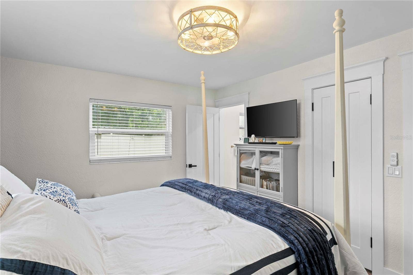 6947 S SHORE DRIVE, South Pasadena, FL 33707 6947 S SHORE DRIVE, South Pasadena, FL 33707