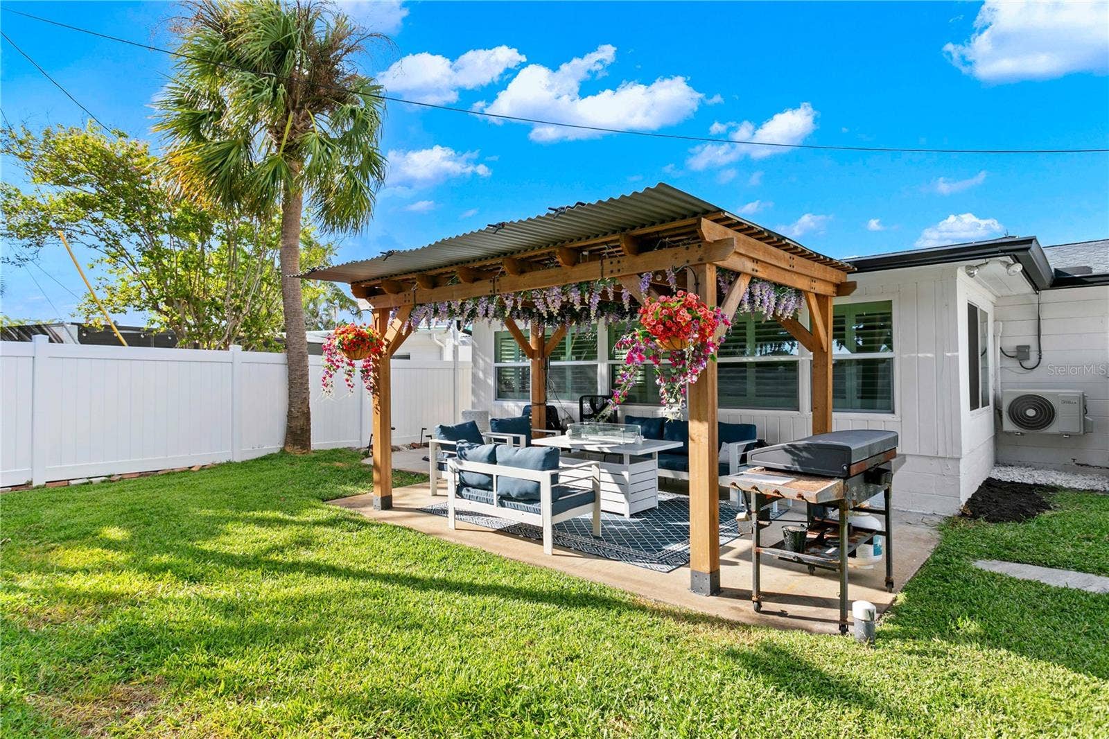 6947 S SHORE DRIVE, South Pasadena, FL 33707 6947 S SHORE DRIVE, South Pasadena, FL 33707