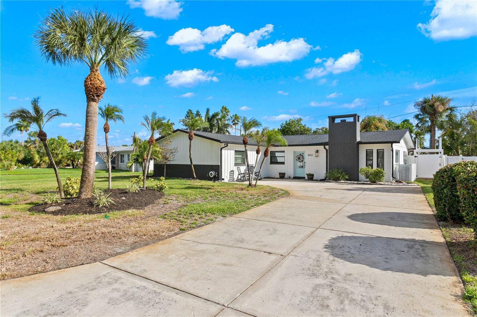 6947 S SHORE DRIVE, South Pasadena, FL 33707 6947 S SHORE DRIVE, South Pasadena, FL 33707