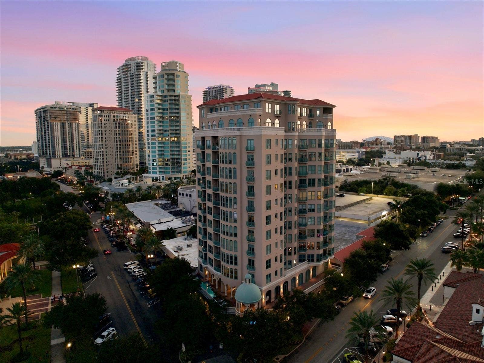 288 BEACH DRIVE NE, #10B, St Petersburg, FL 33701