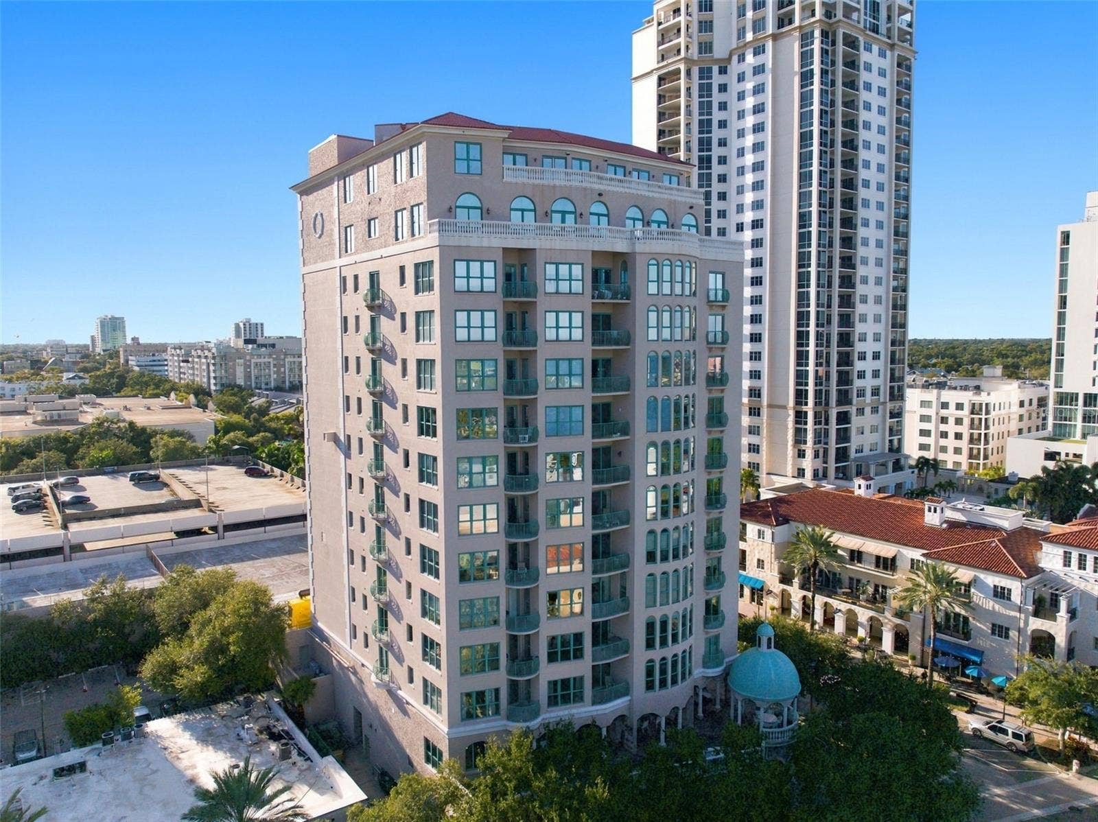 288 BEACH DRIVE NE, #10B, St Petersburg, FL 33701